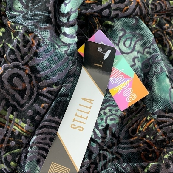 NWT Lularoe Elegant Stella Bolero Velvet Burnout Jacket Open Front Paisley - Picture 8 of 15